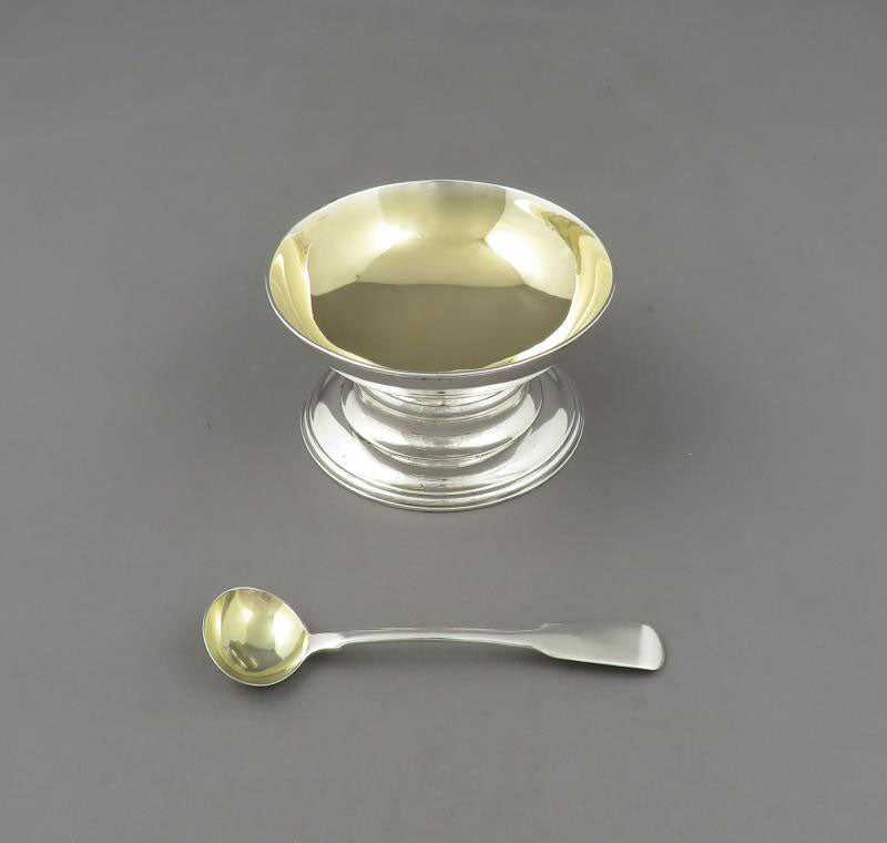 Large George IV Sterling Silver Salts - JH Tee Antiques