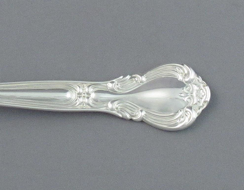 Birks Chantilly Sterling Flatware Service for 8 - JH Tee Antiques