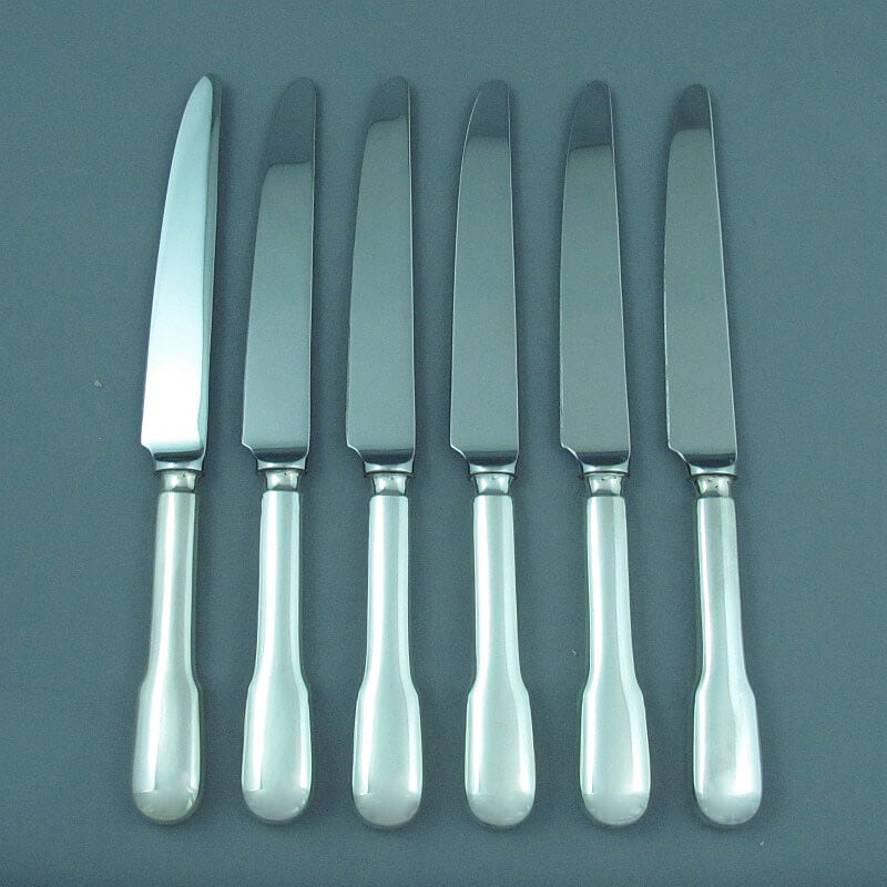 Fiddle Pattern Silver Dinner Knives - JH Tee Antiques