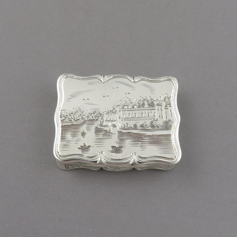 Victorian Castle Top Silver Vinaigrette - JH Tee Antiques