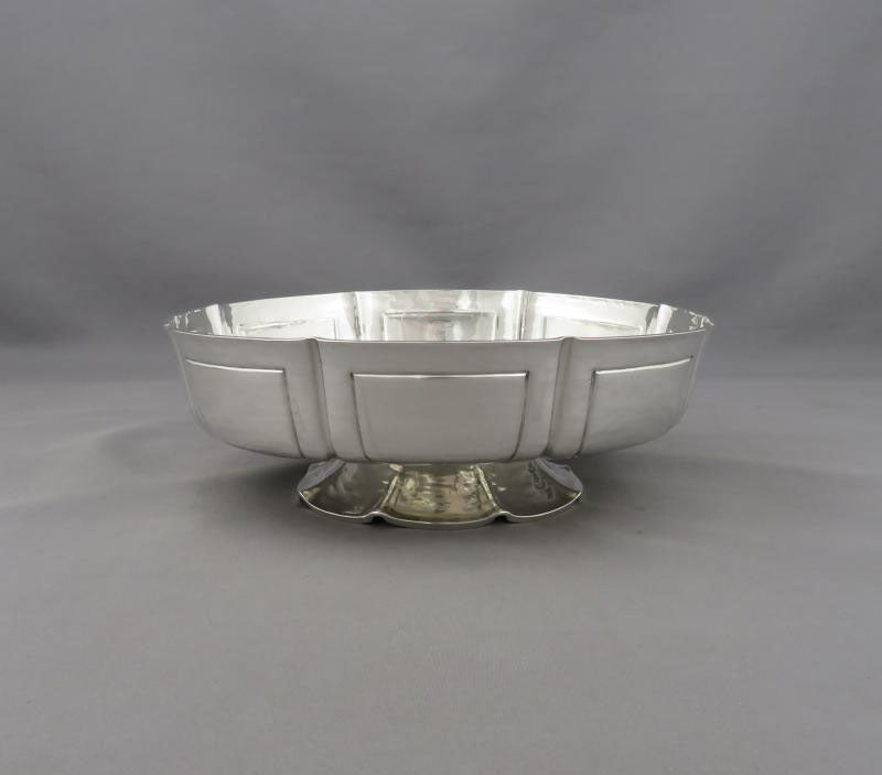George V Silver Footed Bowl - JH Tee Antiques