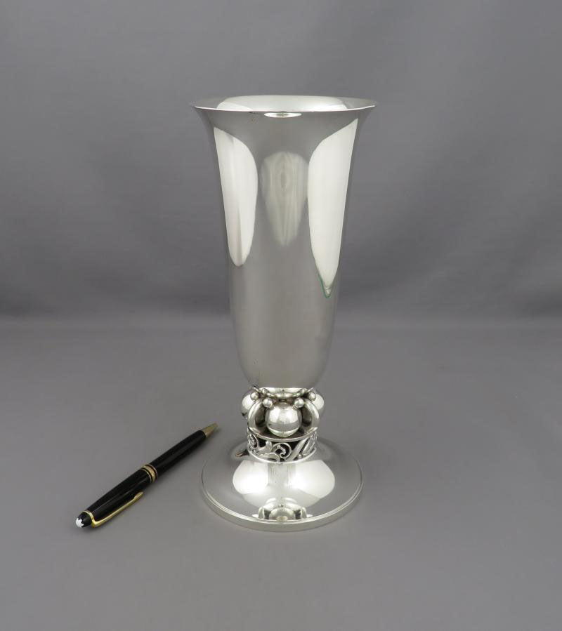 La Paglia Sterling Silver Vase - JH Tee Antiques