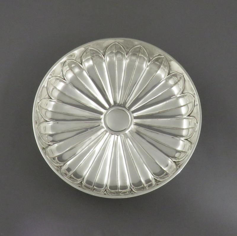 Pair of George V Silver Tazze - JH Tee Antiques