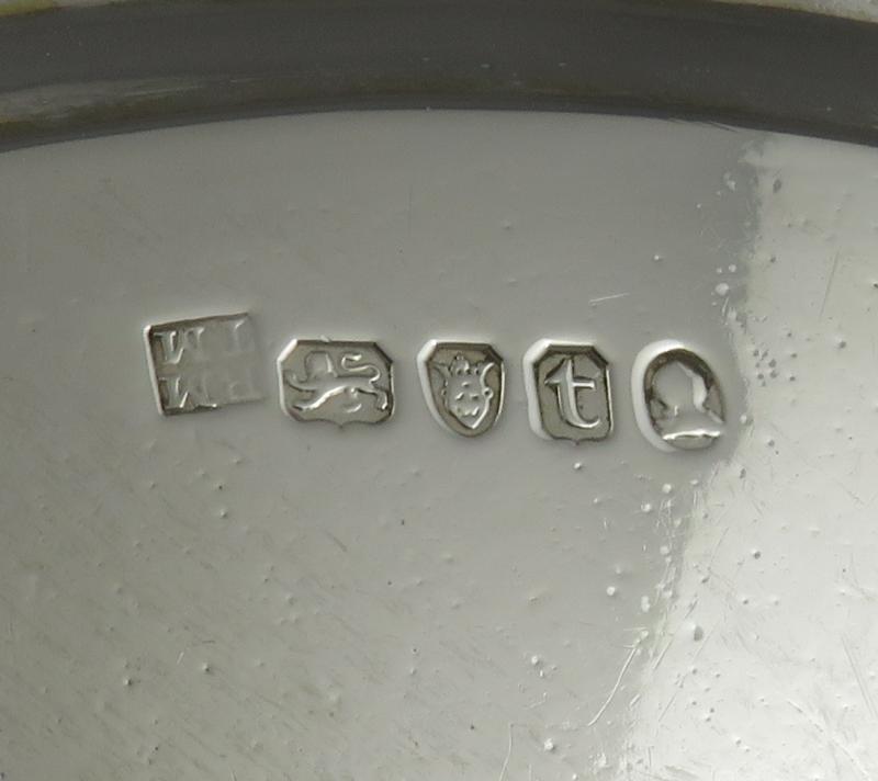 George III Sterling Silver Salvers - JH Tee Antiques