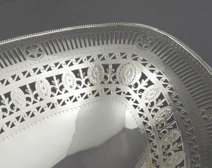 George III Neoclassical Silver Basket - JH Tee Antiques
