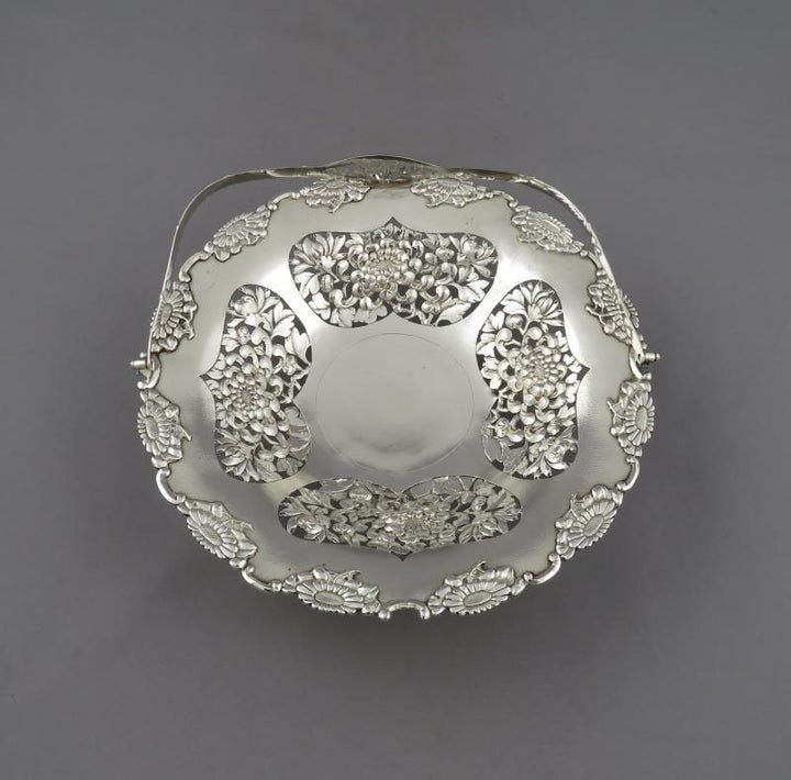 Chinese Export Silver Basket - JH Tee Antiques
