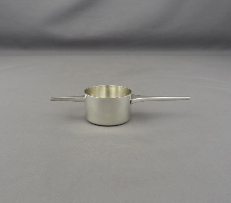 Modernist Sterling Silver Jigger - JH Tee Antiques
