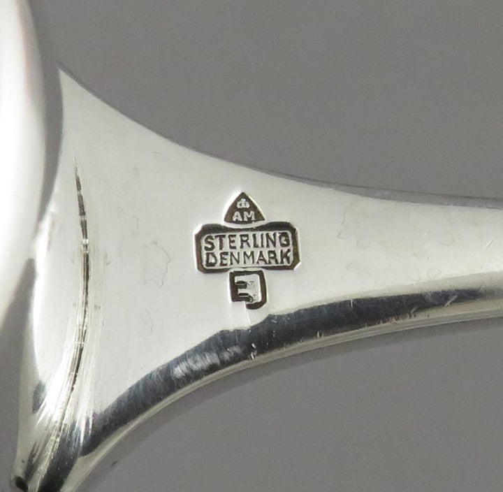 Modernist Sterling Silver Jigger - JH Tee Antiques