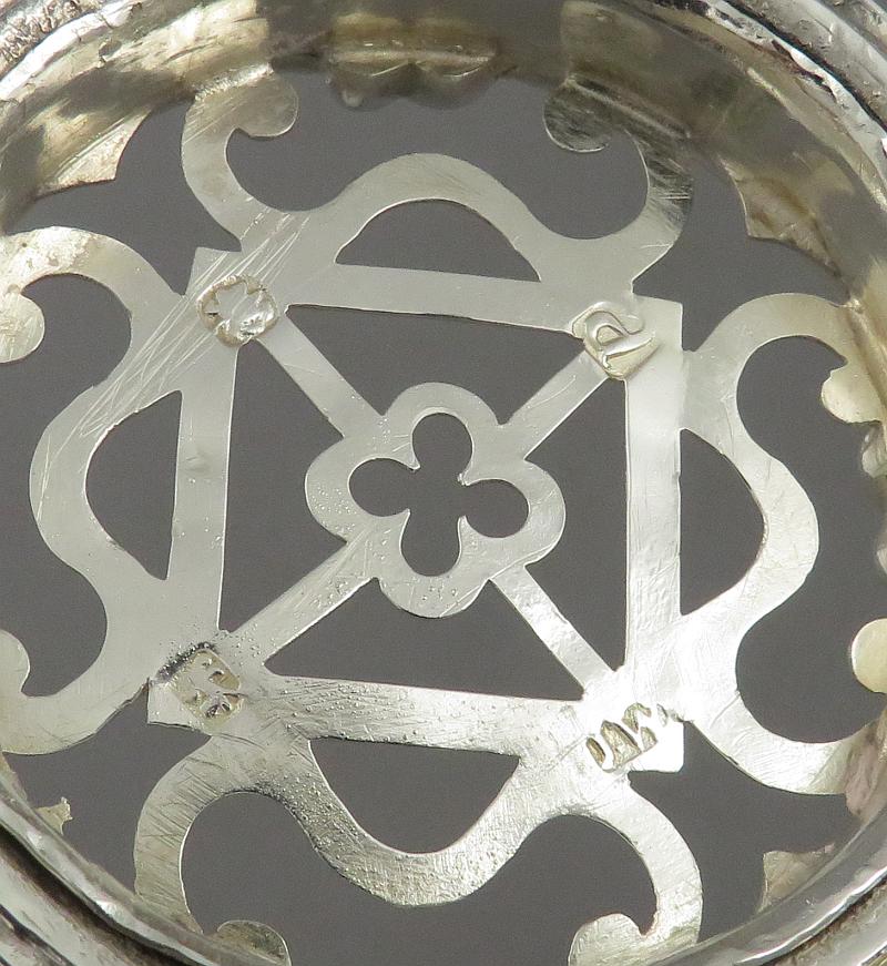 George III Silver Dish Cross - JH Tee Antiques