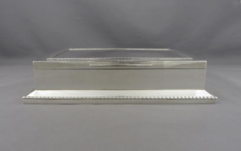 Asprey Silver Cigar Box - JH Tee Antiques