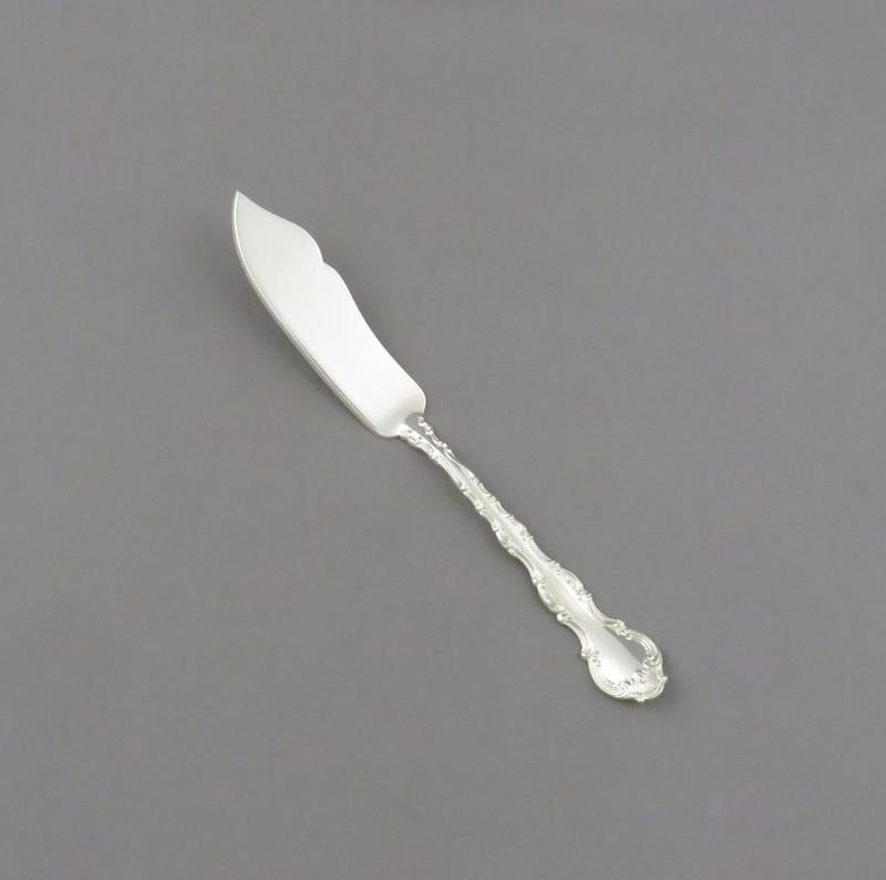 Birks Pompadour Sterling Silver Butter Knife - JH Tee Antiques