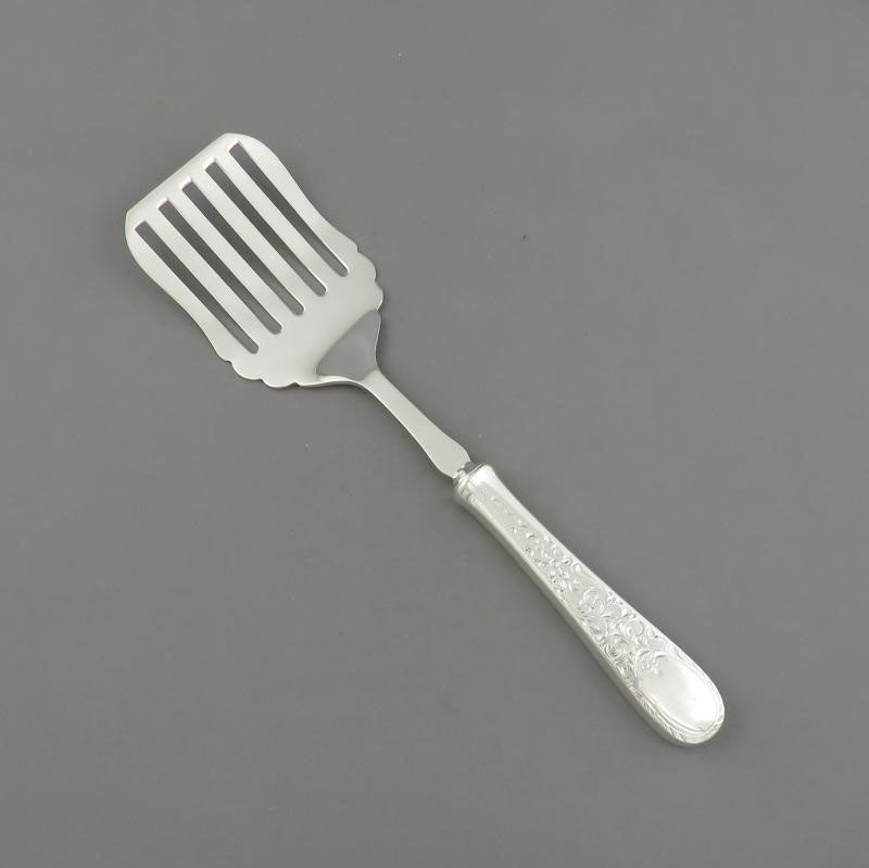 Birks London Engraved Pattern Tomato Server - JH Tee Antiques