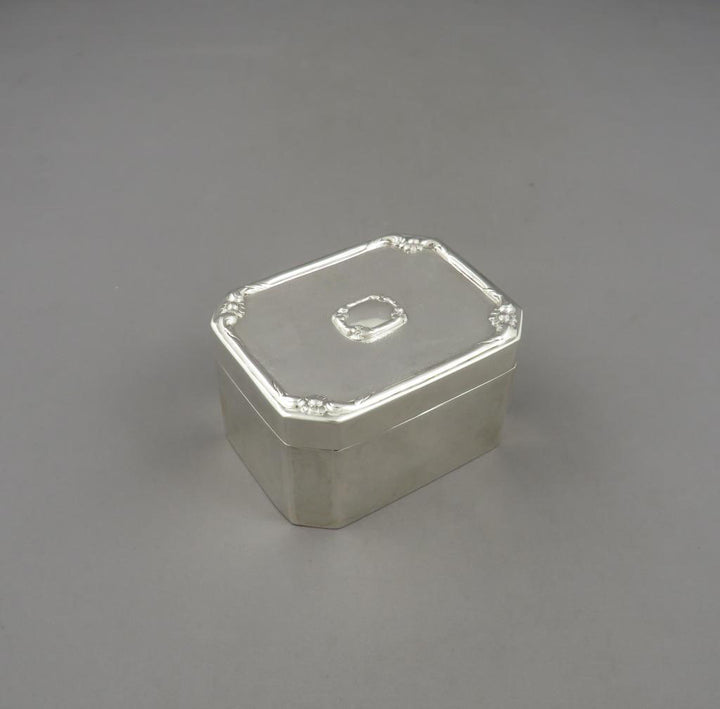 Chinese Export Silver Box - JH Tee Antiques