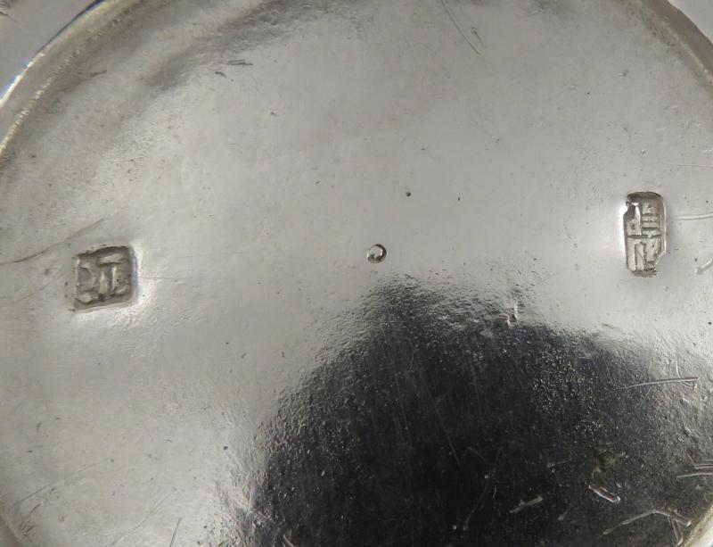 Chinese Export Silver Vase - JH Tee Antiques