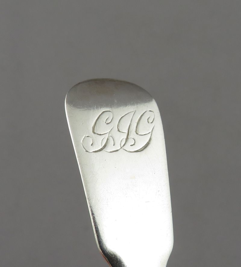 Elgin Silver Salt Spoon - JH Tee Antiques