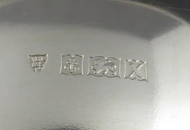 Pair of English Sterling Silver Sauce Boats - JH Tee Antiques