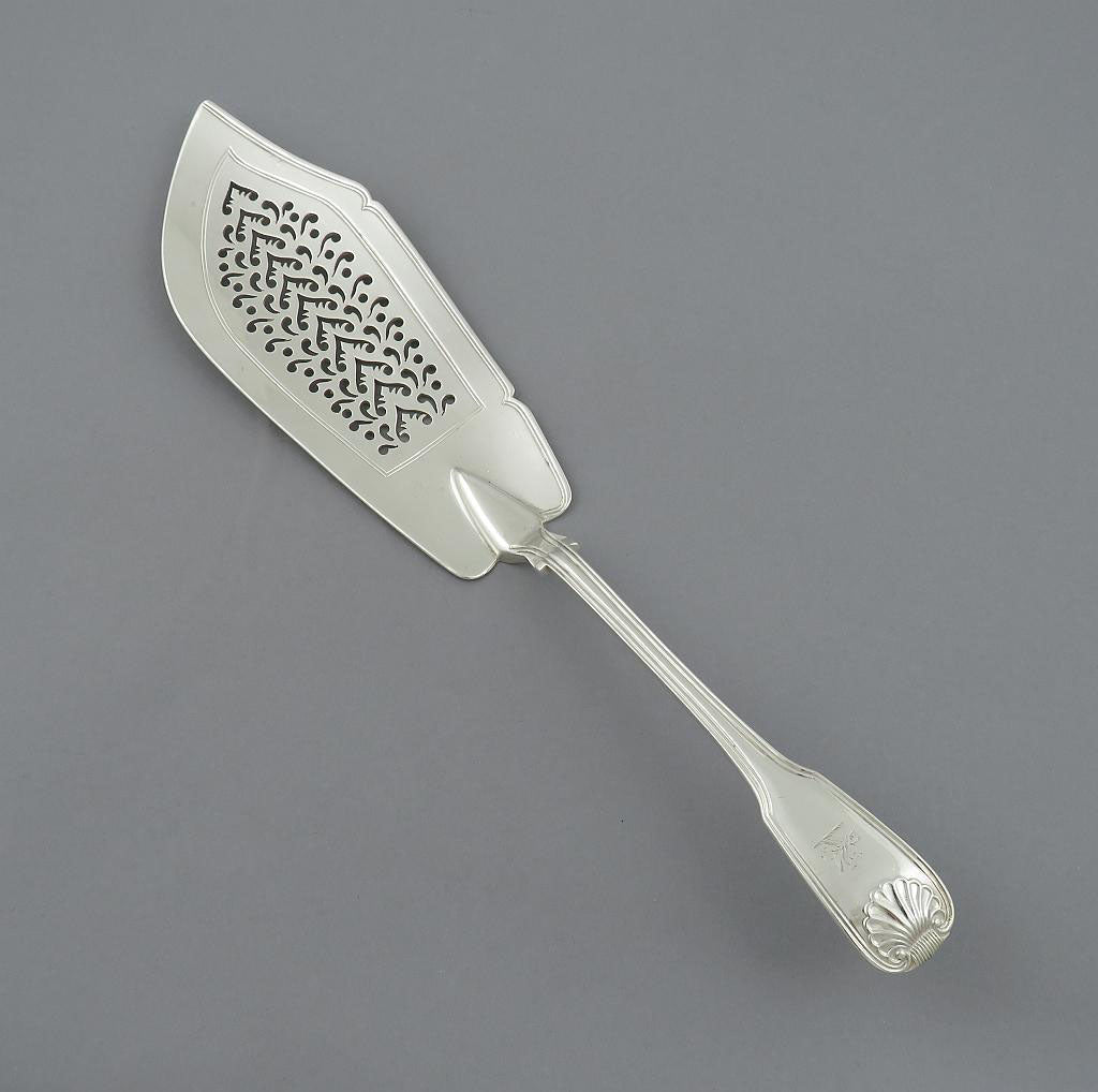 Fiddle Thread and Shell Silver Fish Slice - JH Tee Antiques