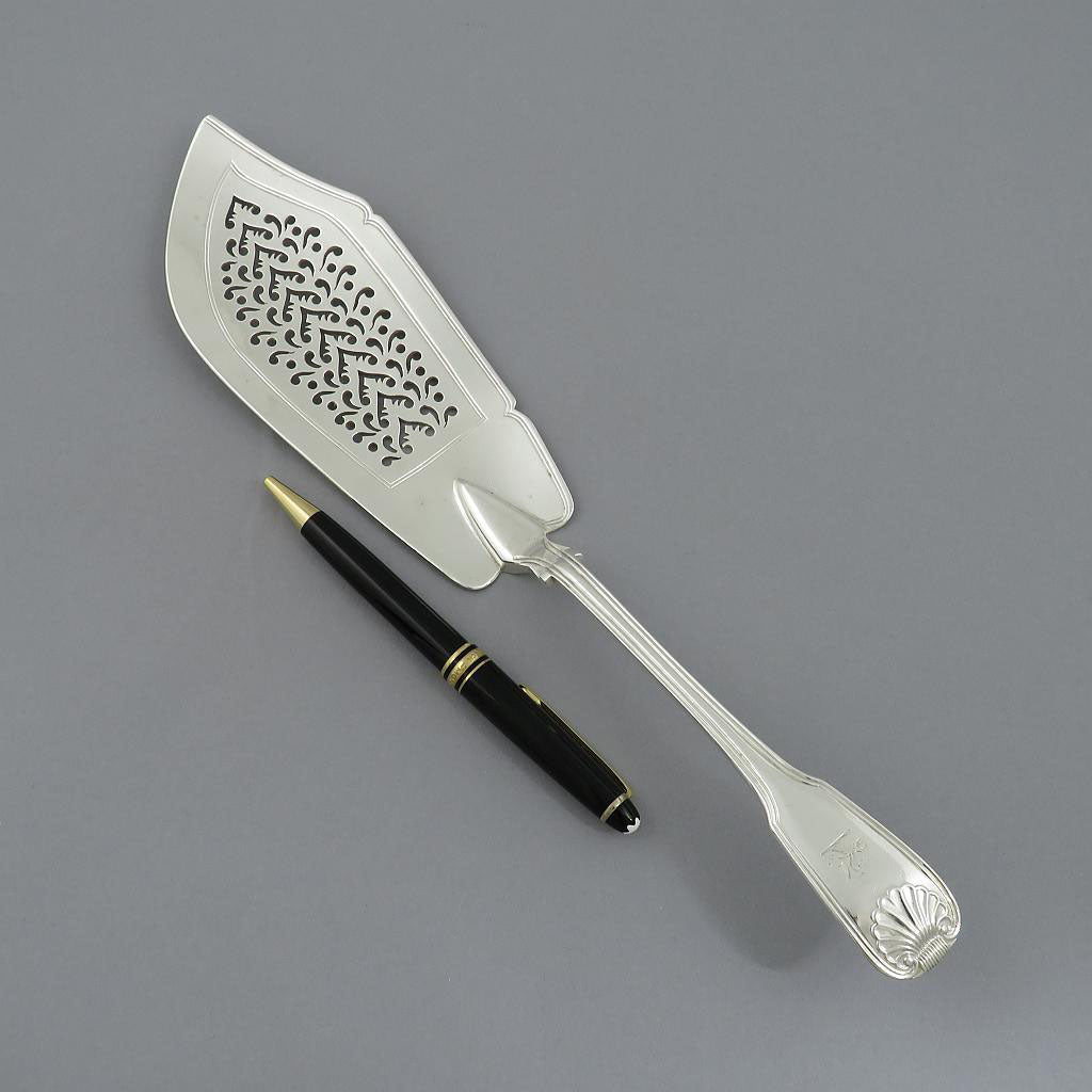 Fiddle Thread and Shell Silver Fish Slice - JH Tee Antiques