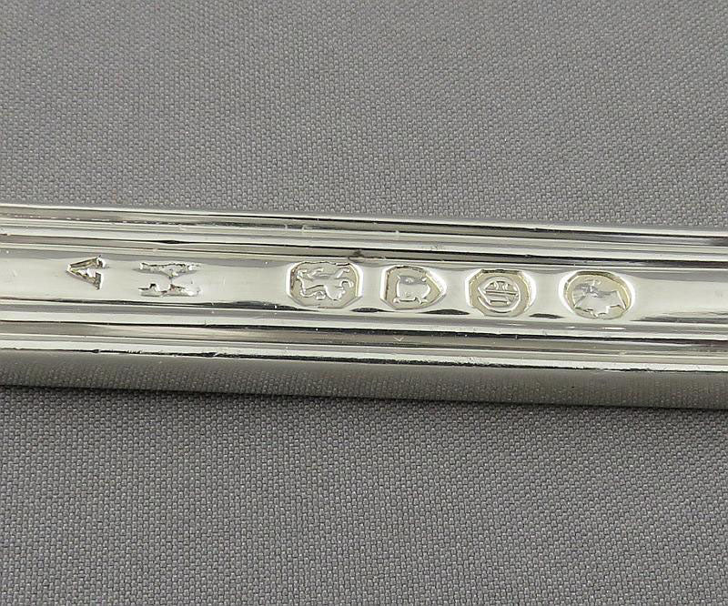 Victorian Fiddle Thread &amp; Shell Soup Ladle - JH Tee Antiques