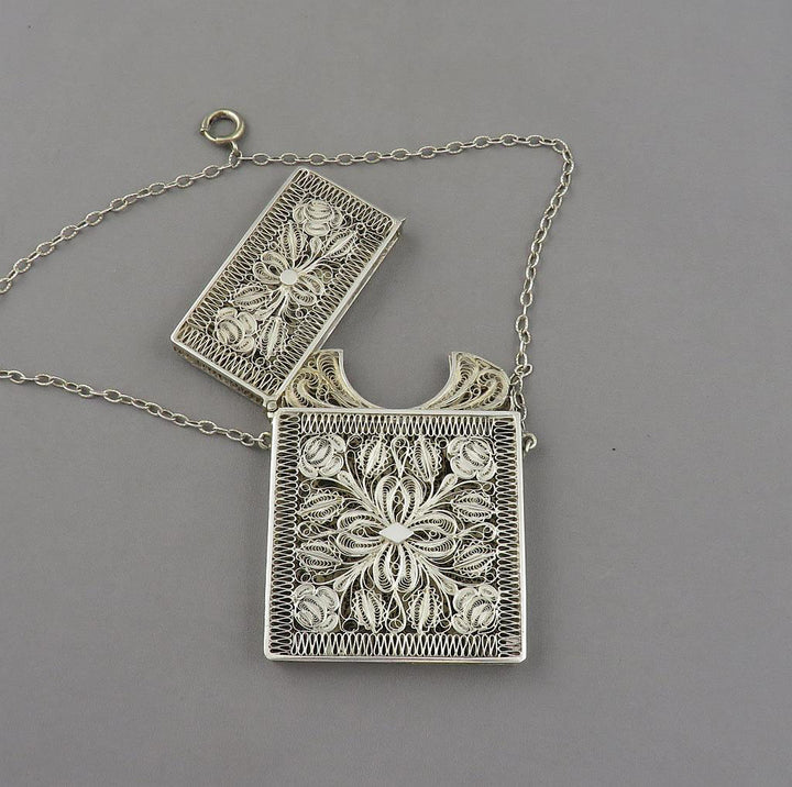 Filigree Silver Card Case - JH Tee Antiques