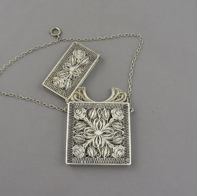 Filigree Silver Card Case