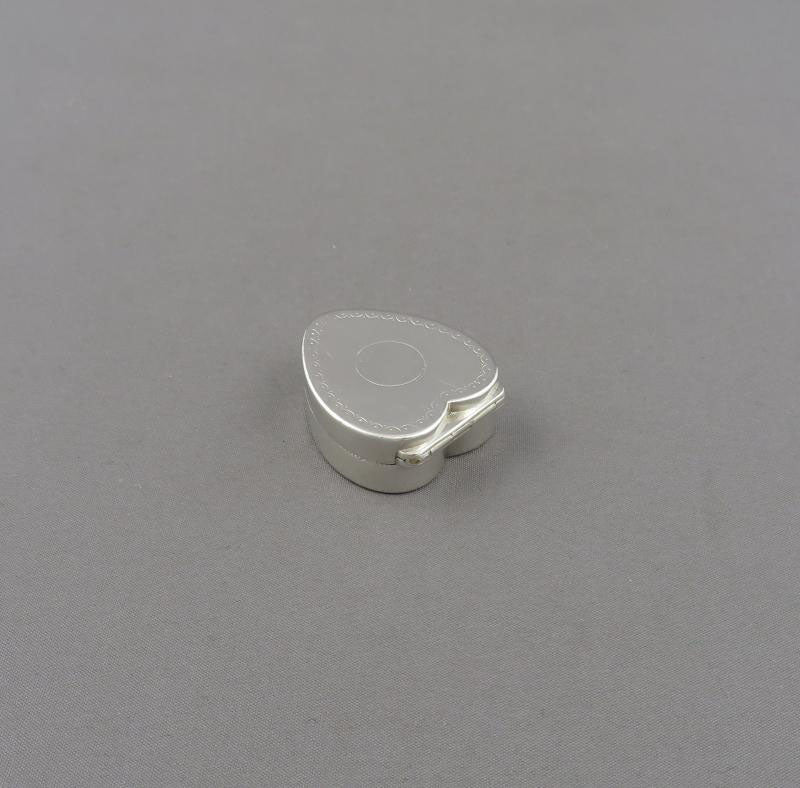 George III Sterling Silver Vinaigrette - JH Tee Antiques