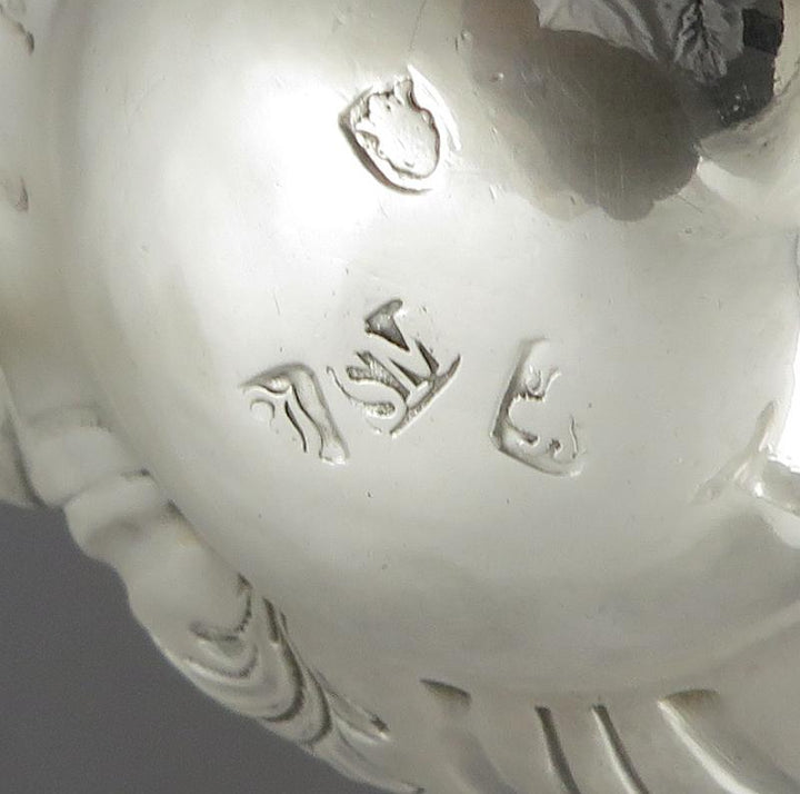 George III Silver Cream Jug - JH Tee Antiques