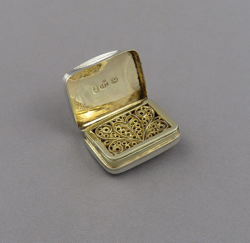 George III Sterling Silver Vinaigrette - JH Tee Antiques