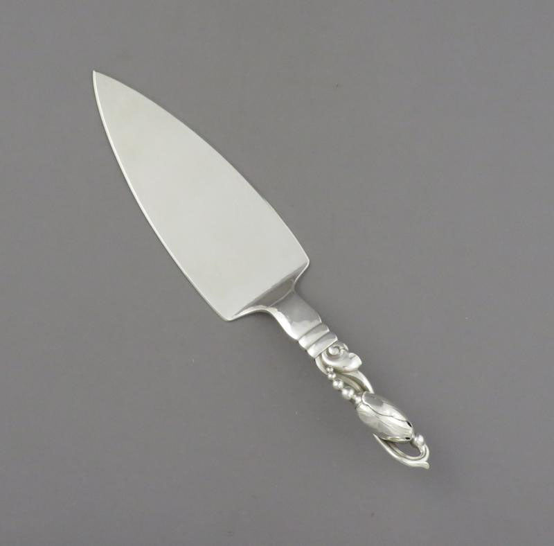 Georg Jensen Sterling Silver Blossom Cake Server - JH Tee Antiques