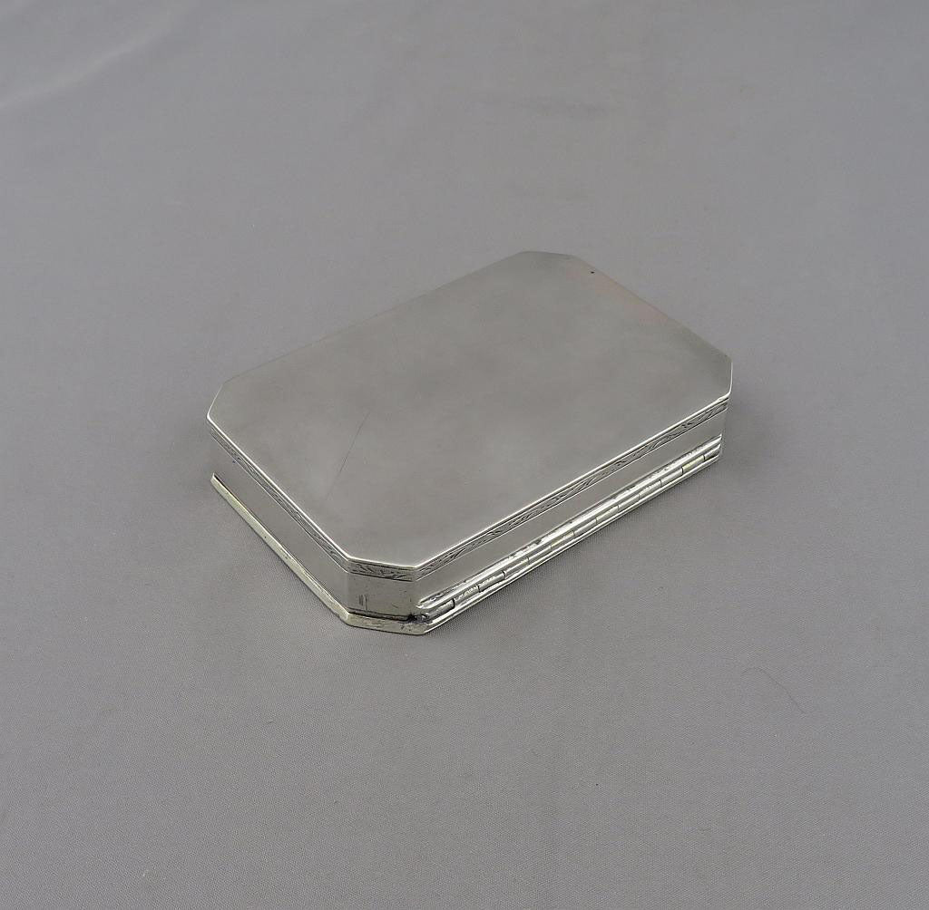 18th Century German Silver Snuff Box - JH Tee Antiques