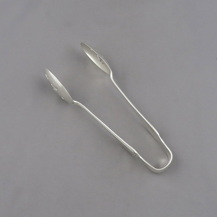 Reed &amp; Barton Hepplewhite Ice Tongs