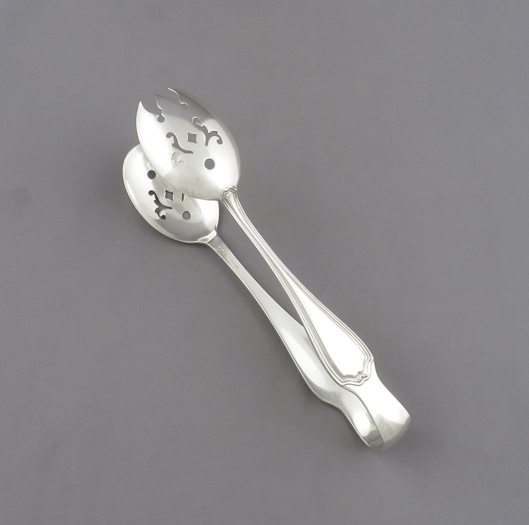 Reed &amp; Barton Hepplewhite Ice Tongs