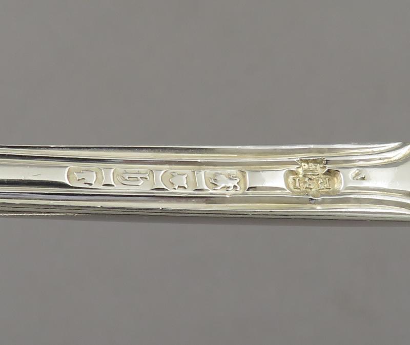 Pair of Victorian Silver Marrow Scoops - JH Tee Antiques
