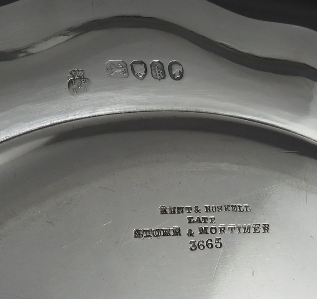Hunt &amp; Roskell Silver Dinner Plate - JH Tee Antiques