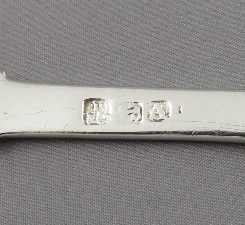 Indian Colonial Silver Marrow Scoop - JH Tee Antiques