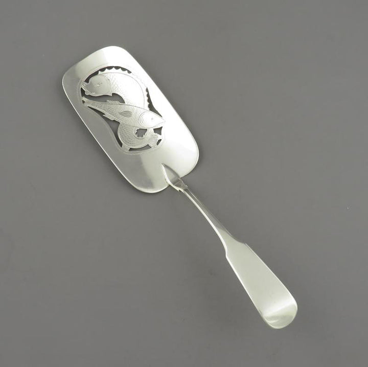 Irish Silver Fish Slice - JH Tee Antiques