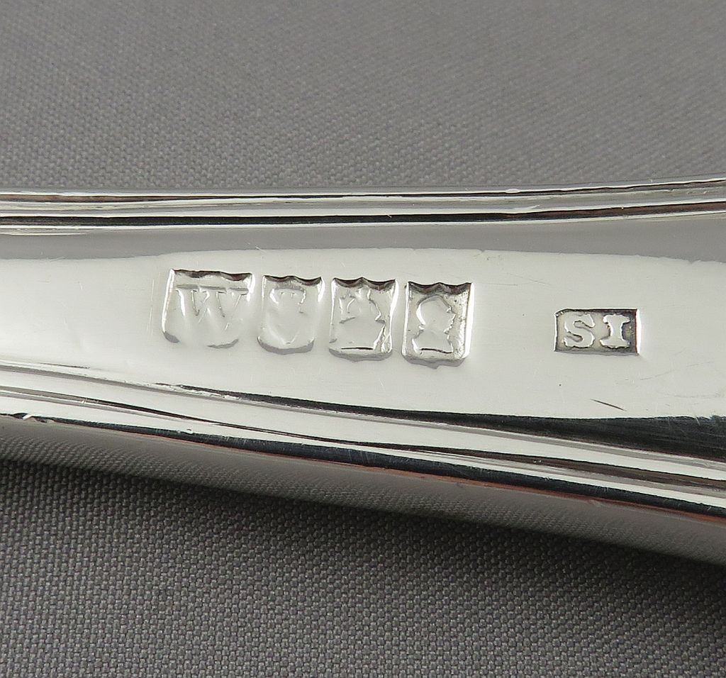 Irish Hourglass Pattern Silver Soup Ladle - JH Tee Antiques