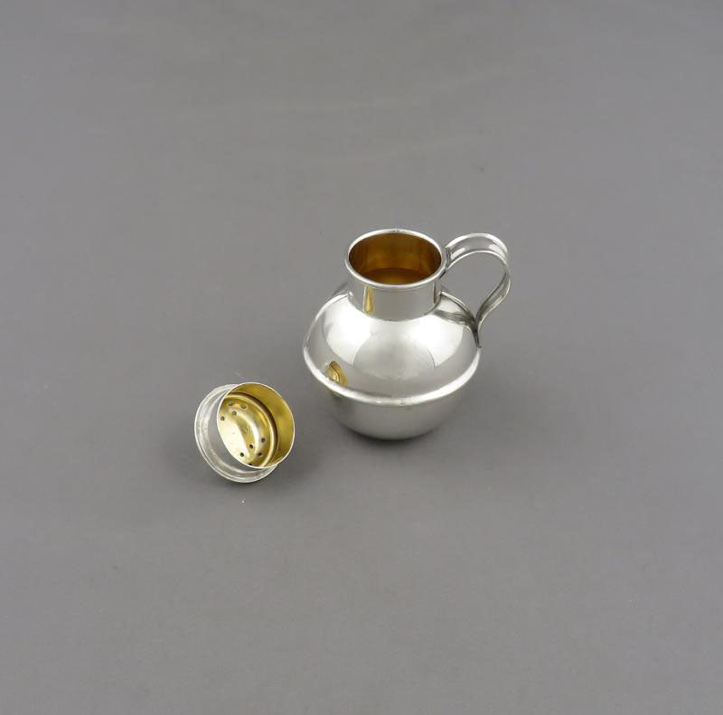 Victorian Silver Pepper Pots - JH Tee Antiques