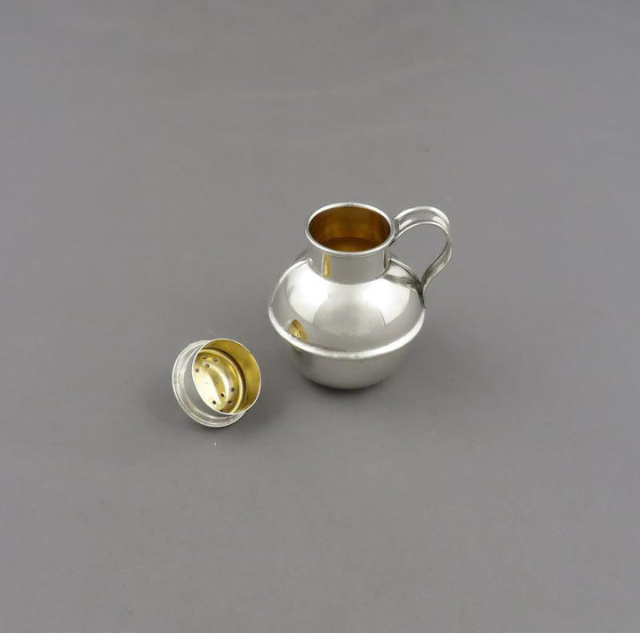 Victorian Silver Pepper Pots - JH Tee Antiques