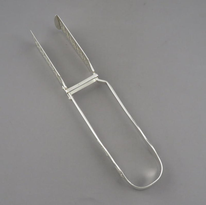 Kings Pattern Silver Asparagus Tongs - JH Tee Antiques