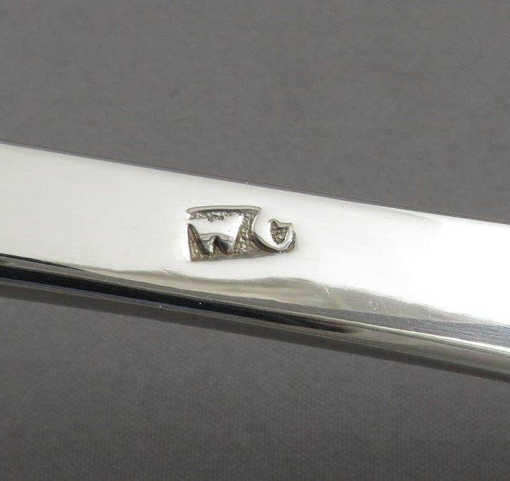 Kings Pattern Silver Asparagus Tongs - JH Tee Antiques
