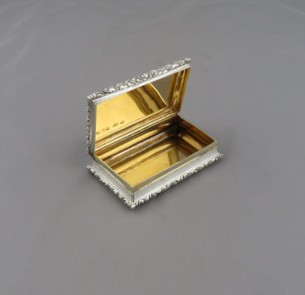 William IV Silver Snuff Box - JH Tee Antiques