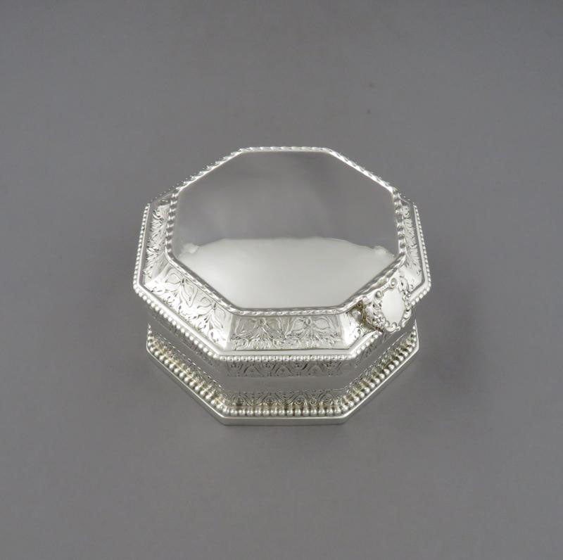 English Octagonal Silver Jewellery Box - JH Tee Antiques