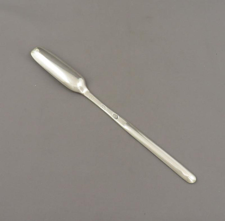 Queen Anne Silver Marrow Scoop - JH Tee Antiques
