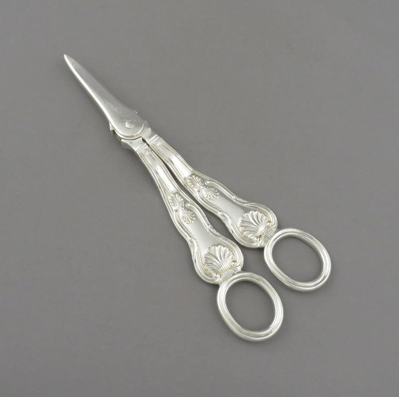 Kings Pattern Silver Grape Shears