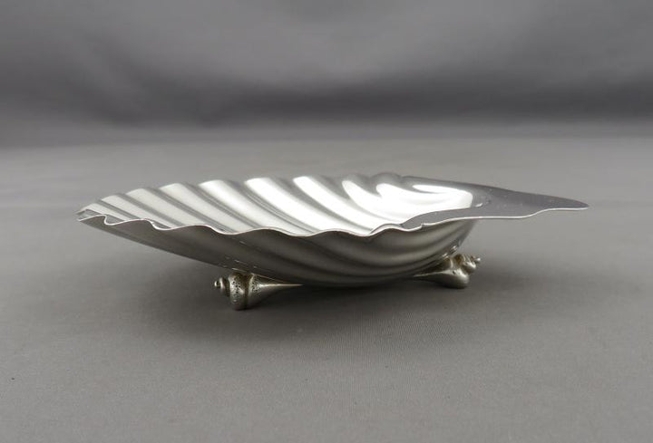 Pair of Victorian Silver Butter Shells - JH Tee Antiques