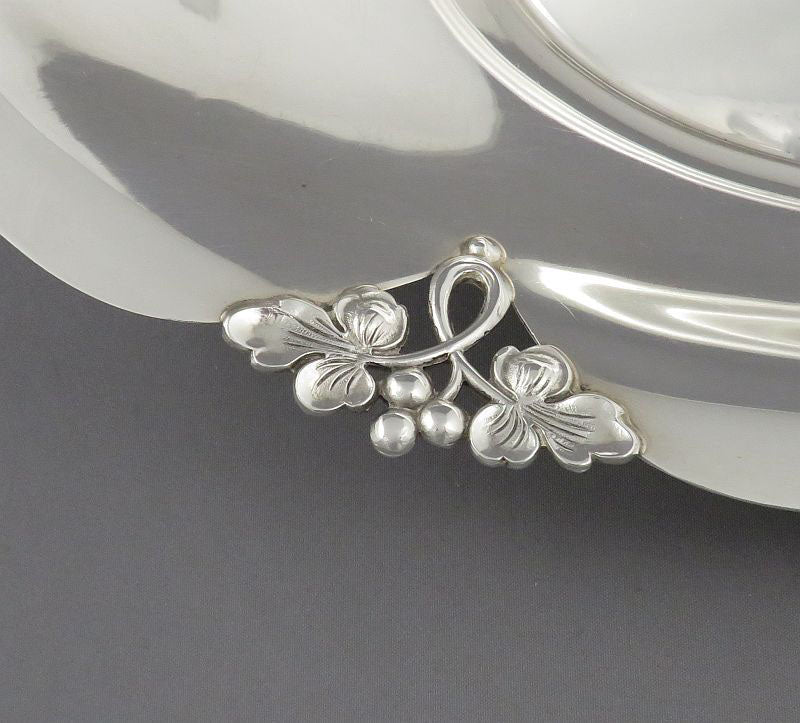 Mid Century Sterling Silver Bread Dish - JH Tee Antiques