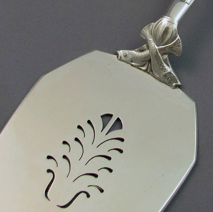 Georg Jensen Acorn Fish Serving Knife &amp; Fork - JH Tee Antiques