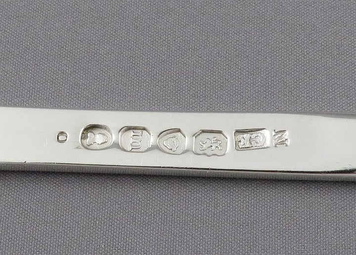 Georgian Fiddle Pattern Silver Marrow Scoop - JH Tee Antiques