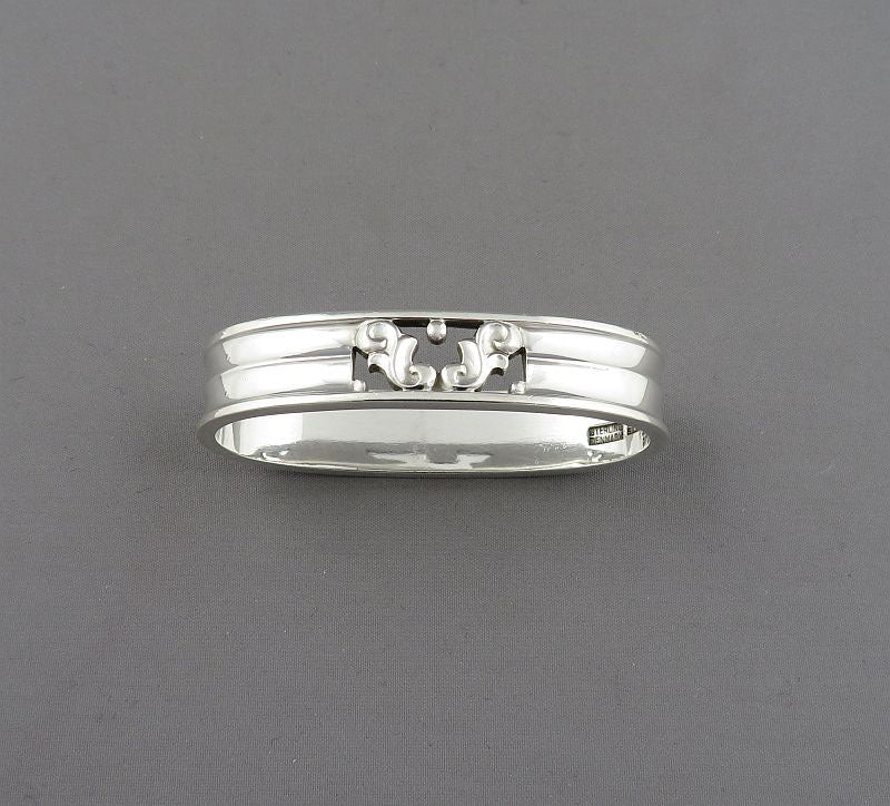 Georg Jensen Acorn Pattern Silver Napkin Ring - JH Tee Antiques